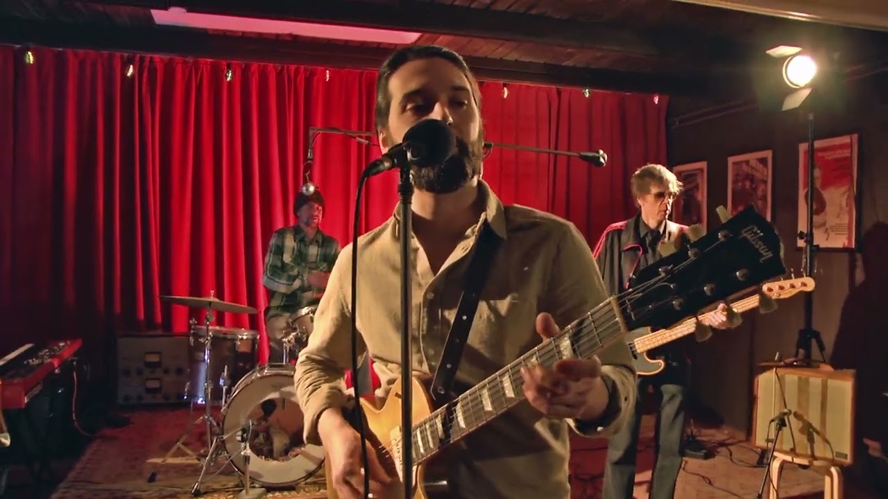 Constantine & The Call Operators - 