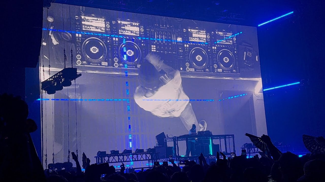 I SPENT VALENTINES DAY AT A SUBTRONICS SHOW (Fibonacci Tour Dallas Tx Night 2)