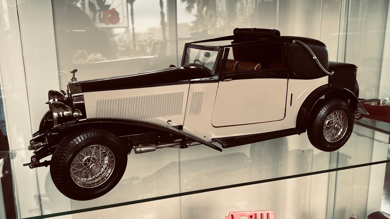 Rolls Royce Phantom II Sedanca Coupe 1932 (Pocher)