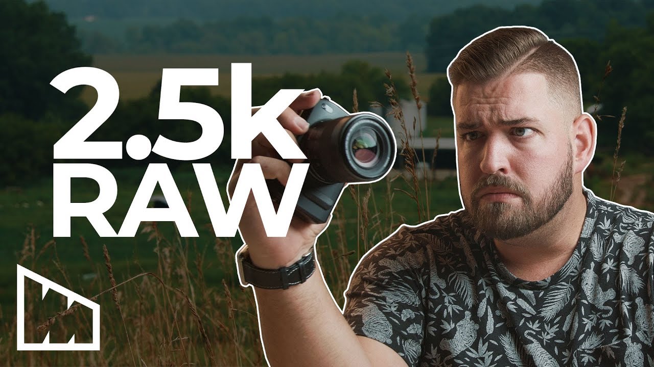 2.5k RAW... Maybe? – EOS-M Unboxing and Accessories