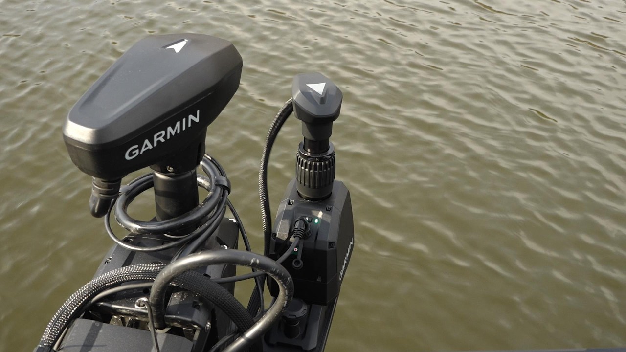 Внедрение совершенно новой системы Garmin SpyPole на воде.