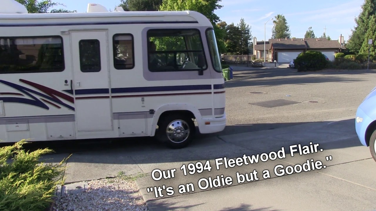 Tour of our 1994 Fleetwood Flair Motorhome. 