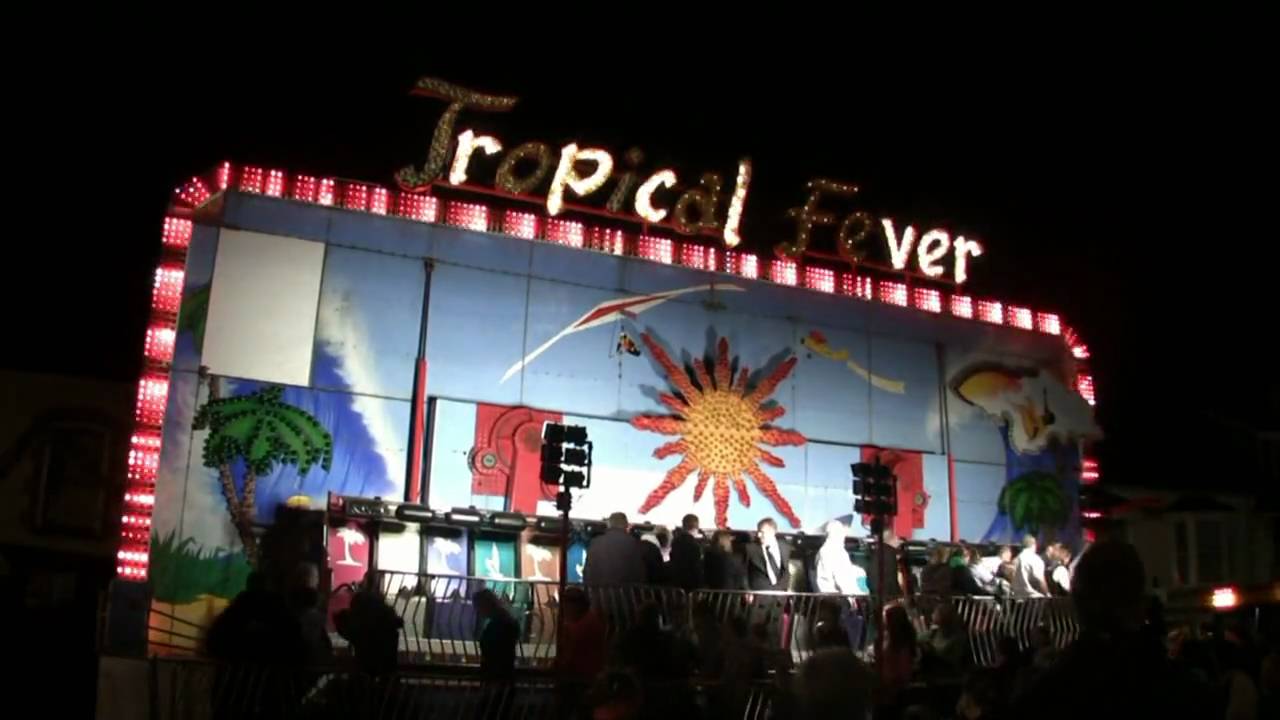Another Miami funfair ride - Tropical Fever at Thornbury High Street's Christmas Lights Switch-On