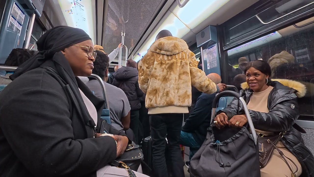 Parisian metro Etienne Marcel to Chateau Rouge Montmartre Line M4