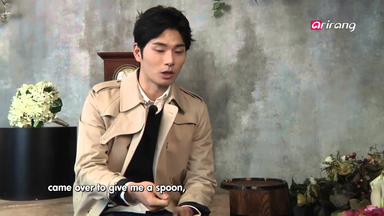 Showbiz Korea - TALENTED, ROOKIE ACTOR LEE YI-KYUNG 강렬한 눈빛의 신인배우 이이경