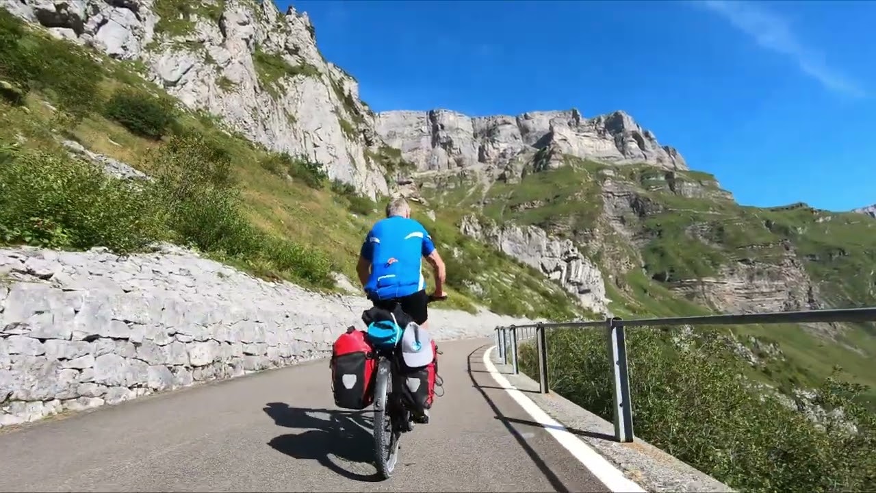 Über den Klausenpass