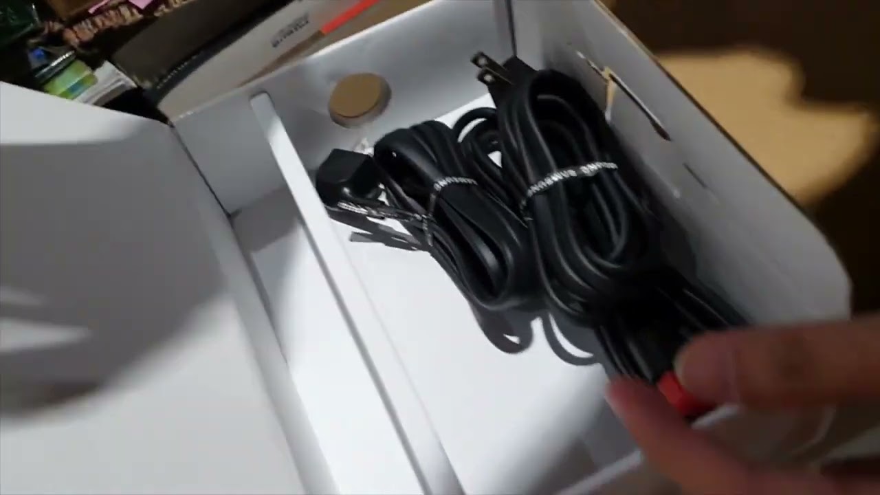 Unboxing of Samsung Q990B Soundbar with Wireless Dolby Atmos - HW-Q990B