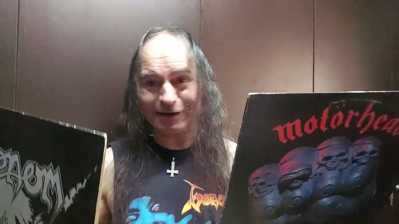 BATALLAS DE IMPACTO - MOTÖRHEAD "Iron Fist" 🤜🤛 VENOM "Black Metal" 1982 
