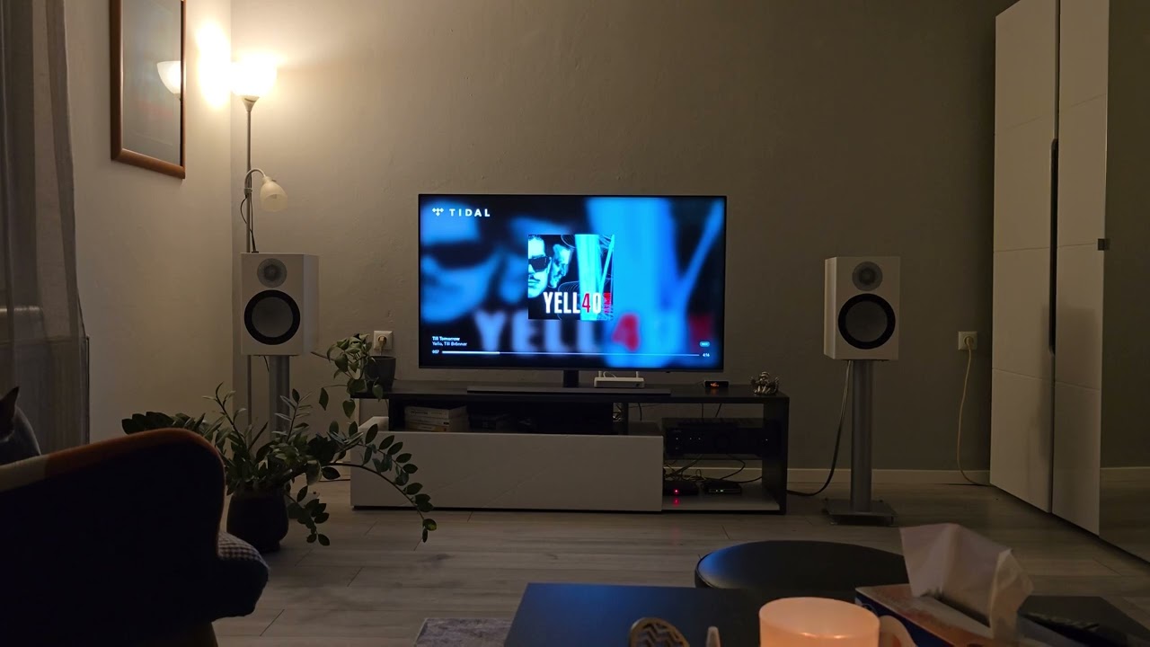 Denon PMA-600NE with Monitor Audio Silver 100
