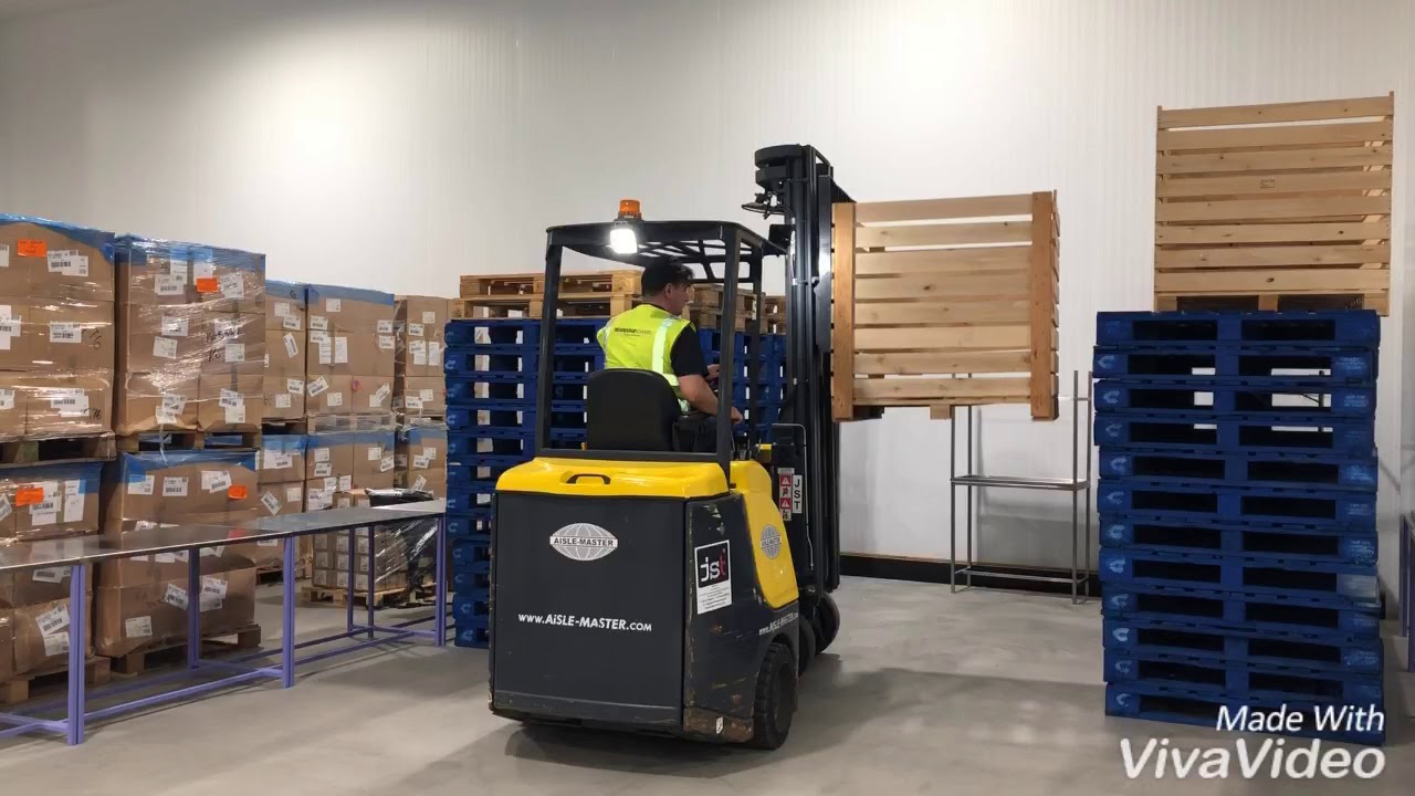FLT LOGISTICS LTD - AISLE MASTER ONSITE TRAINING COURSE DAY 2 FORKLIFT TRAINING