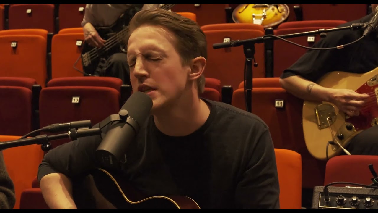 Aäron Koch - Tired (Acoustic Live Session)