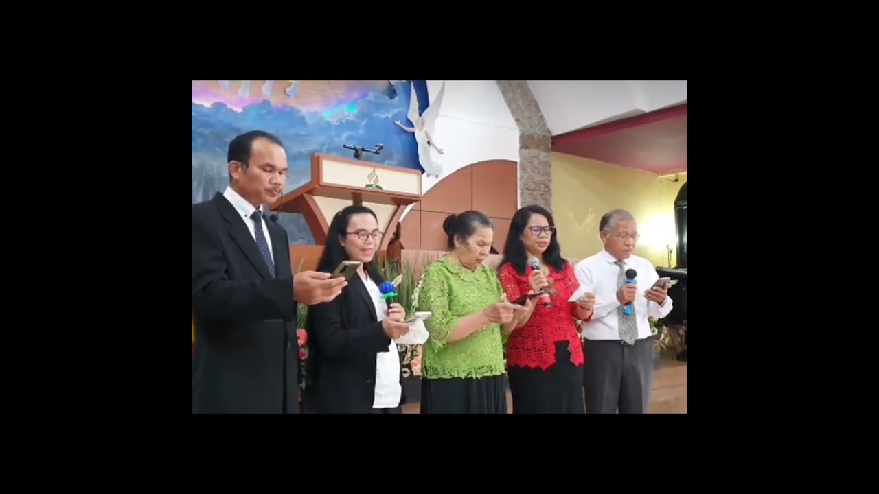 ADONG  DO  TANO  NA  ULI (Ada Negri Yang Indah)   