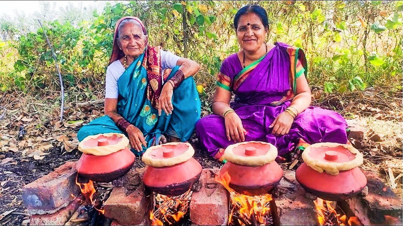 खाल्यानंतर चव विसरणार नाही अशी झणझणीत गावरान चिकन हंडी | Chicken handi recipe | village cooking
