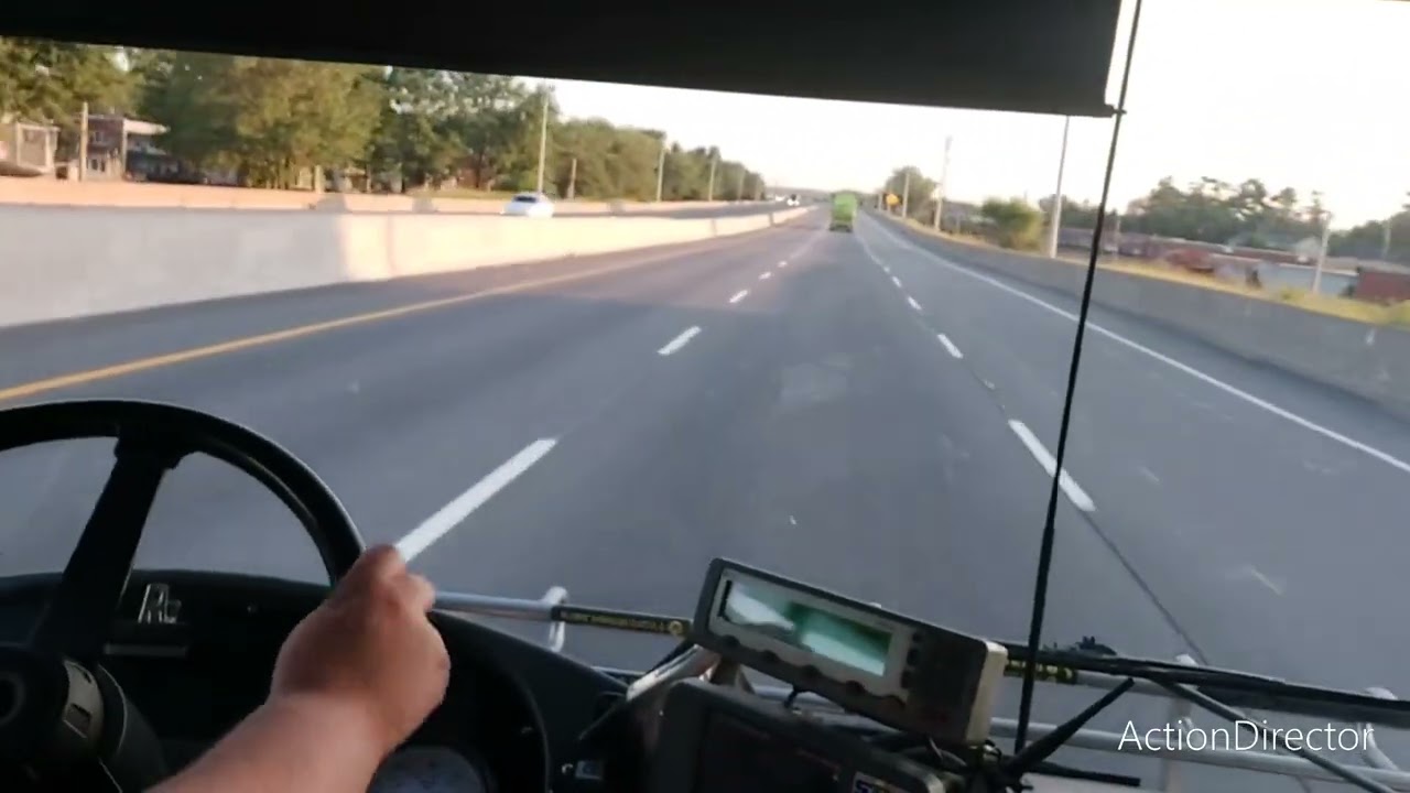 RIDE ON STTR 0805 HLP GARAGE-GALERIES DU CAP NOVABUS