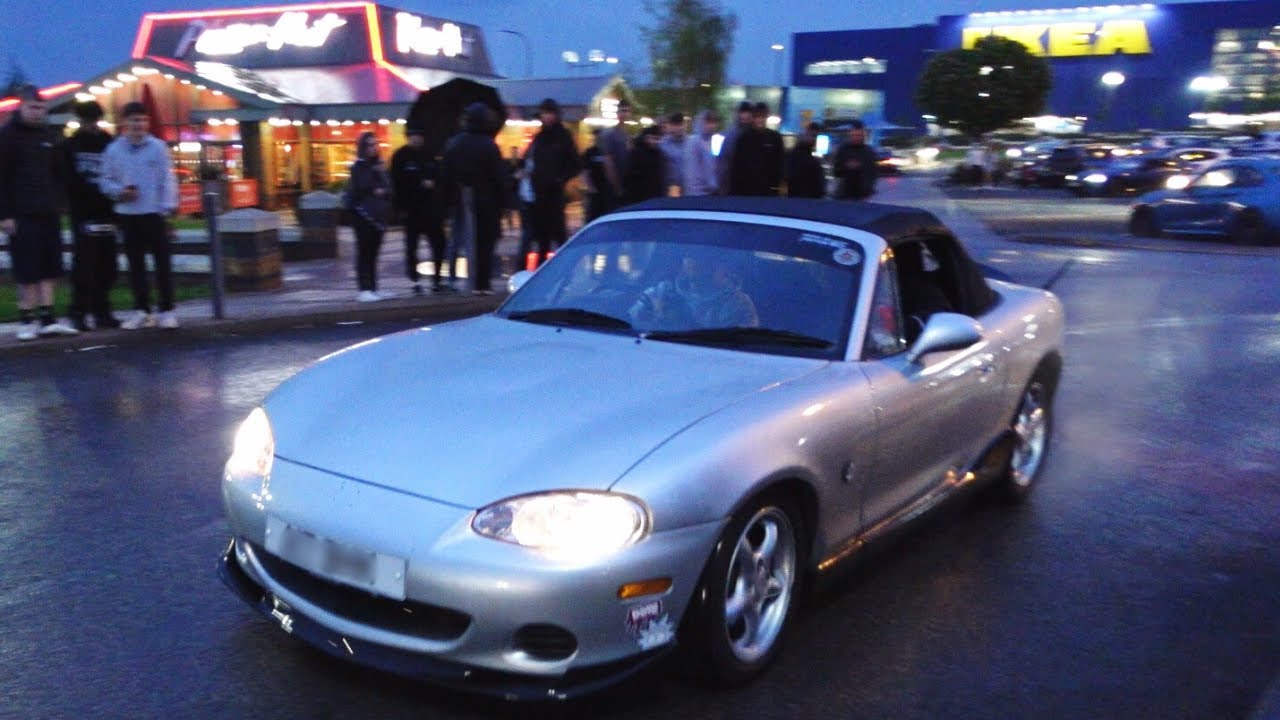Cars Leaving LOWDOWN Sheffield Car Meet *MAY 2024*