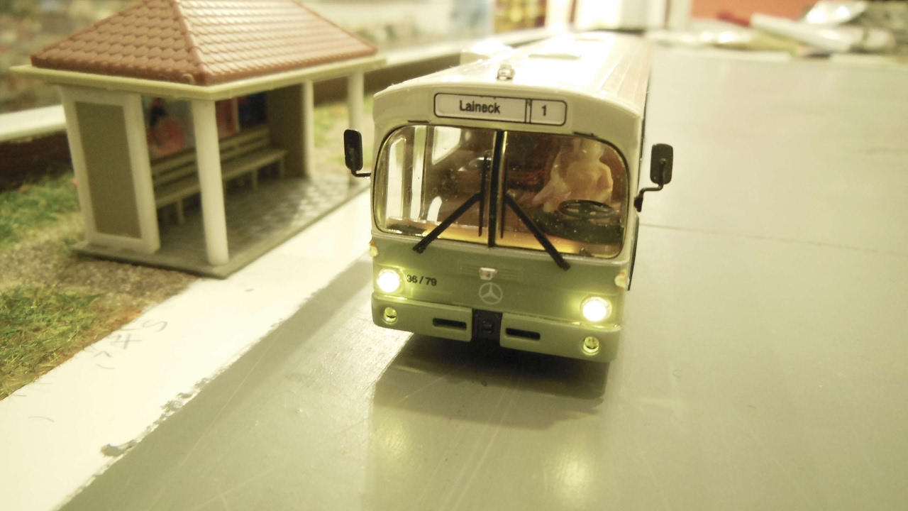 Faller Car System Bus Brekina MB O305 Fahrvideo / CarDuino