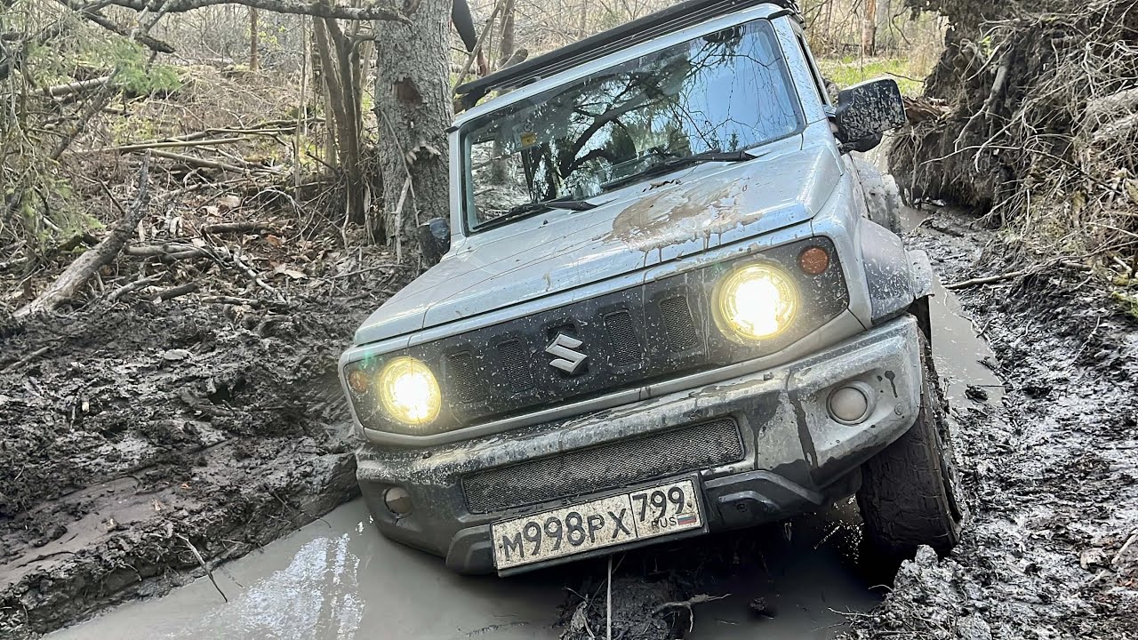 SUZUKI JIMNY поспорил с Буханкой, НИВАми и УАЗами, кто круче на БОЛОТЕ на тяжёлом бездорожье
