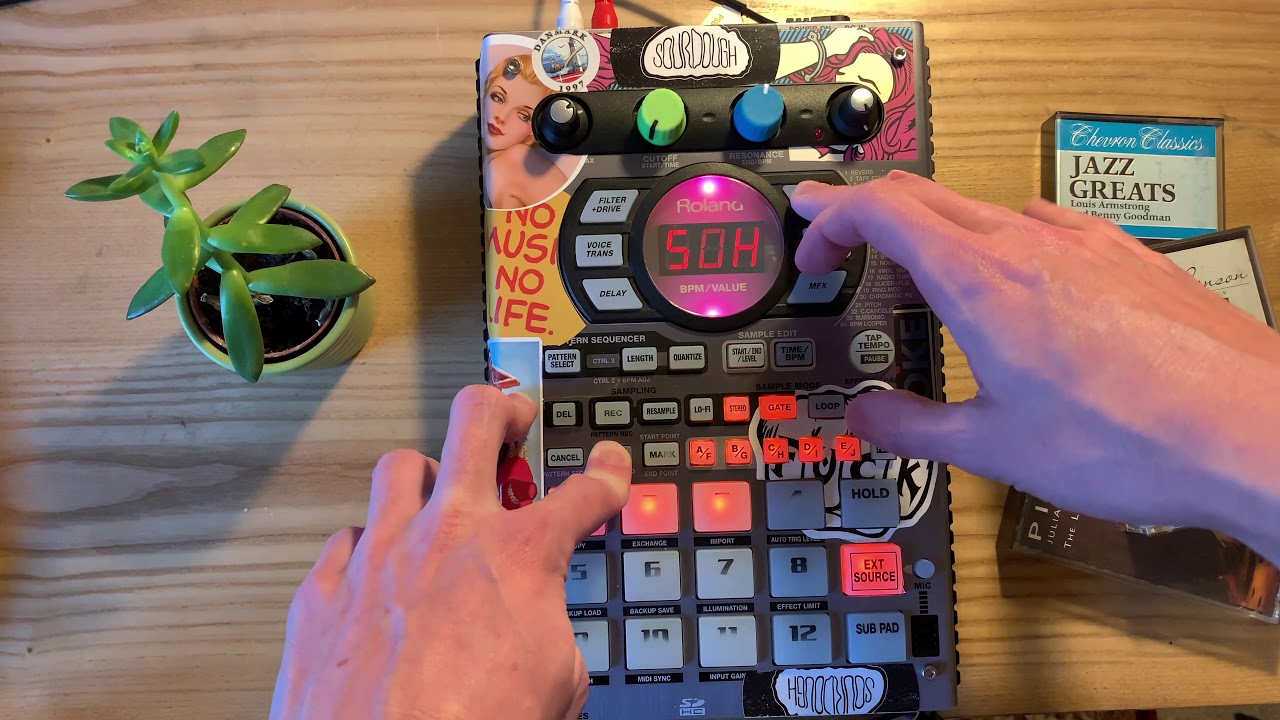 2 really useful functions of the SP404sx remain button