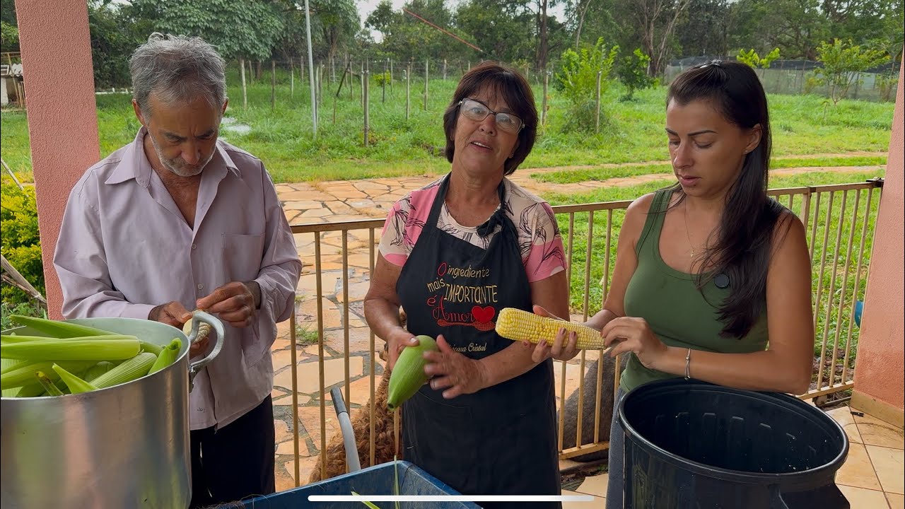 Vídeo completo fazendo pamonha