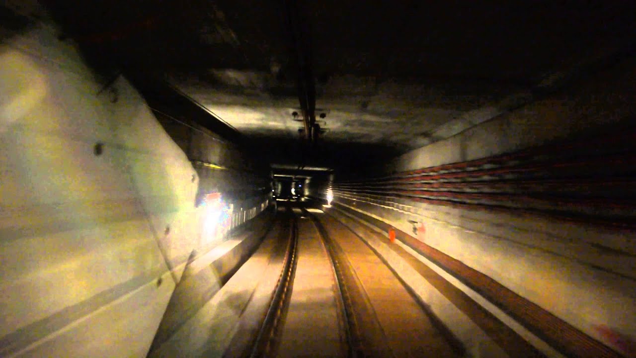 Barcelona Metro L9: La Sagrera - Fondo