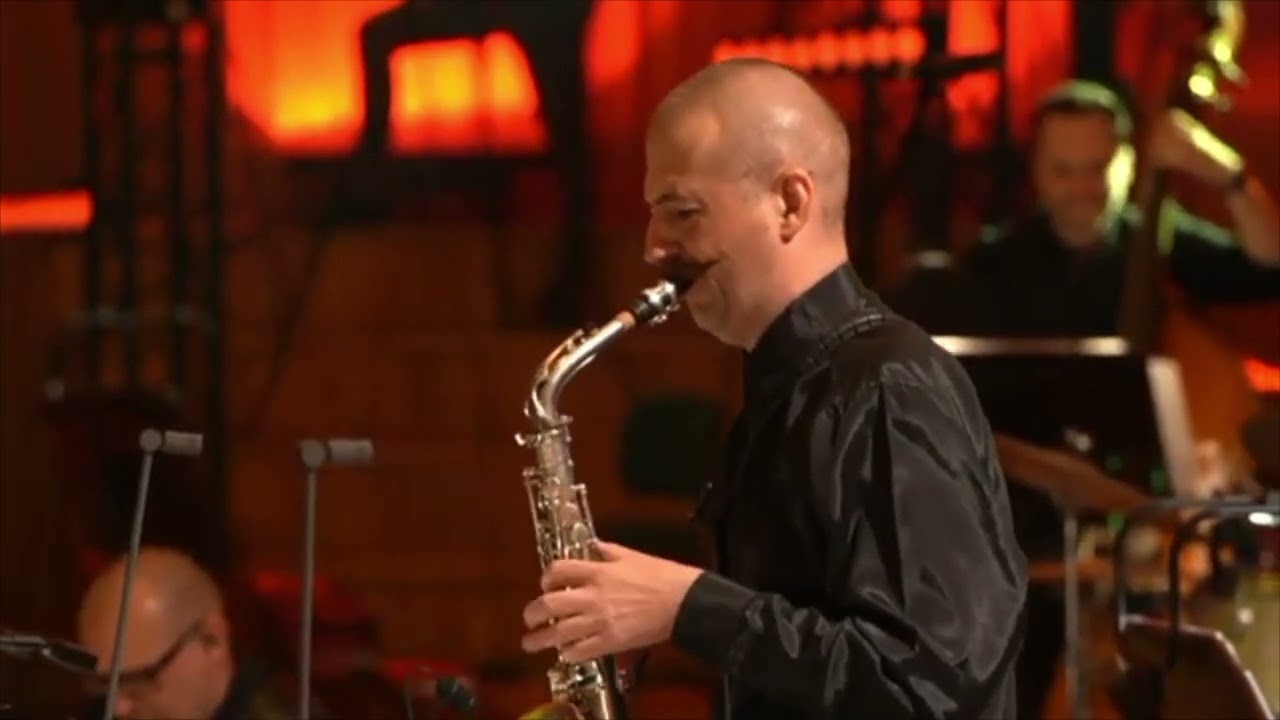 Wojciech Myrczek & Krzysztof Herdzin Big Band -Girl from Ipanema