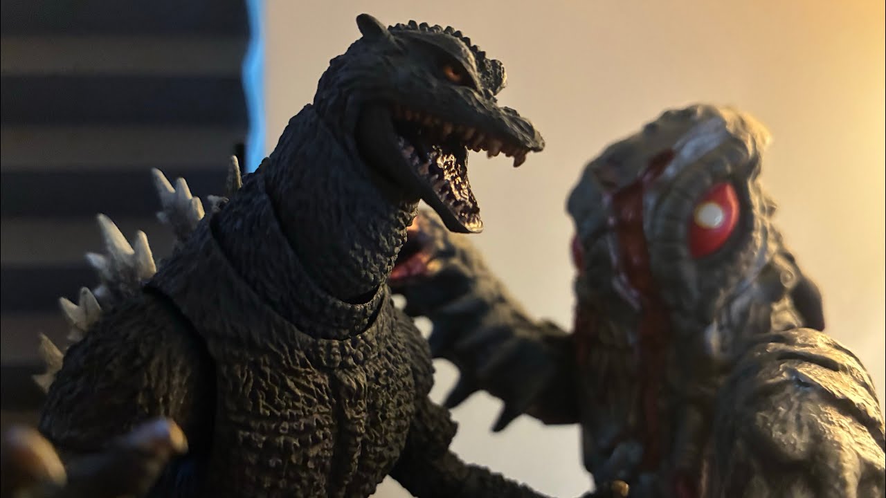 Godzilla: Clouds of Darkness (Godzilla vs Hedorah Stop Motion)