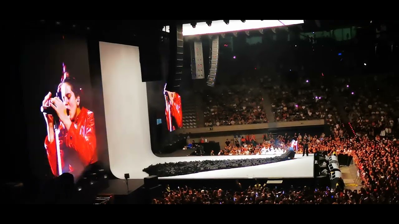 Rosalia De plata live Tour Motomami Palau Sant Jordi 23/07/2022