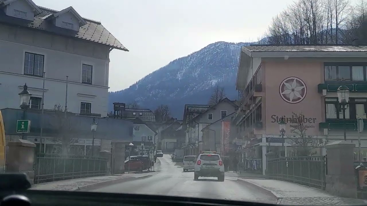 Bad Aussee, Autofahrt, Salzkammergut, Bezirk Liezen, Obersteiermark, Austria 