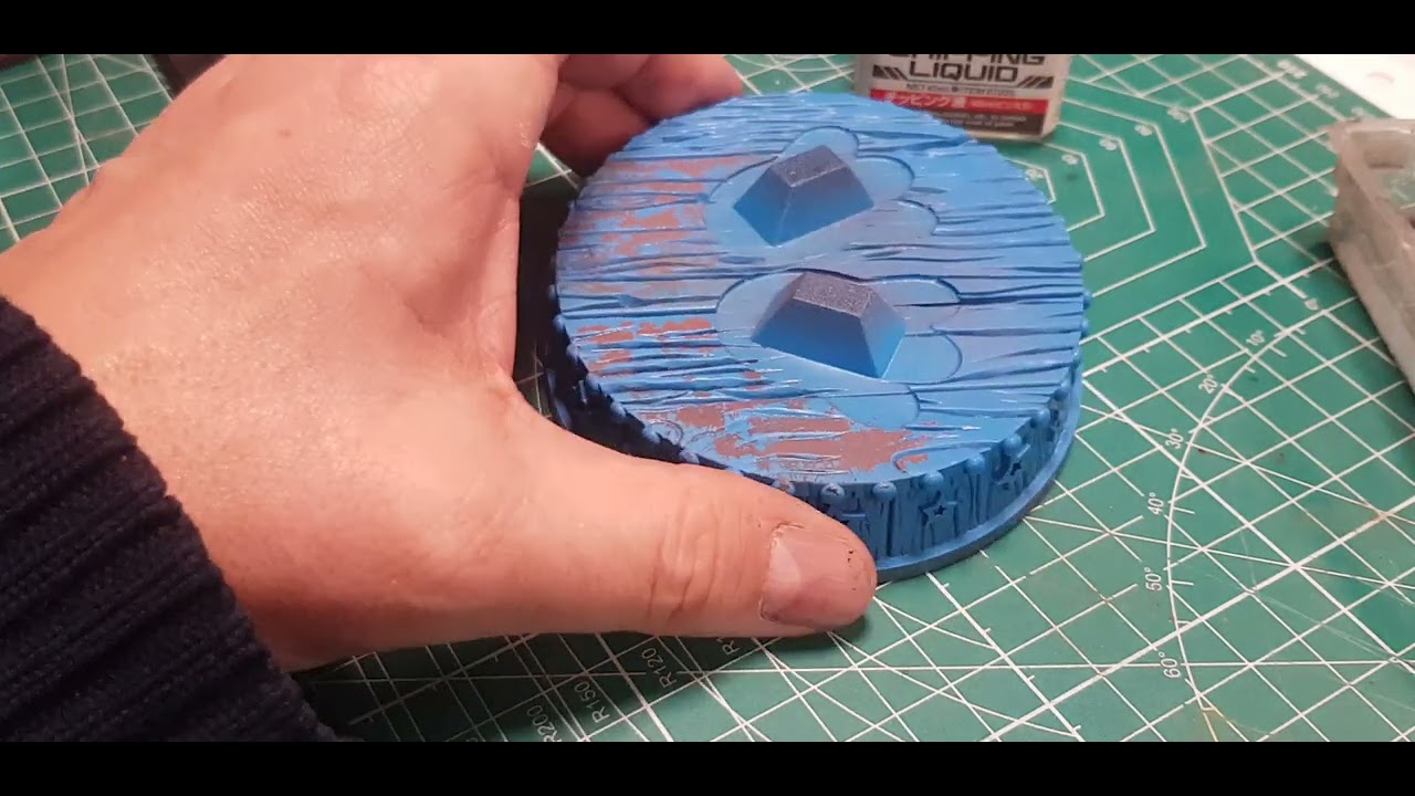 on teste le Tamiya liquid chipping , efficace ou pas?