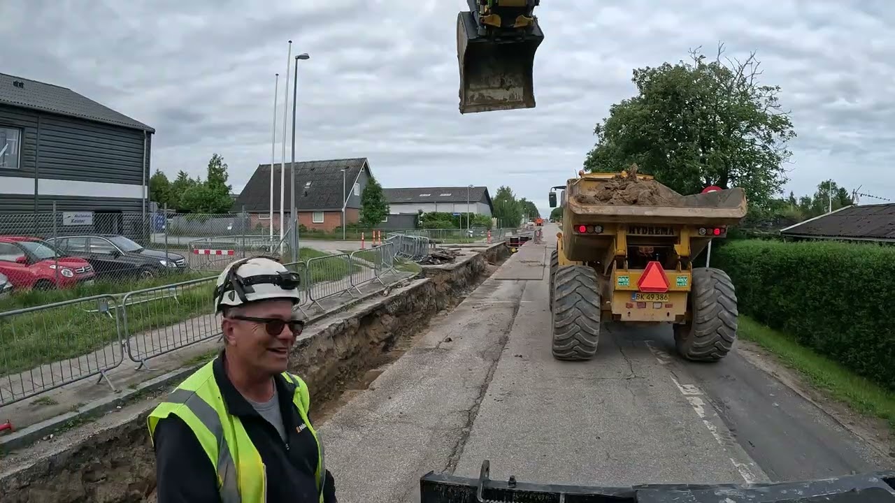 Getting The First Section Of Pipes In The Ground!