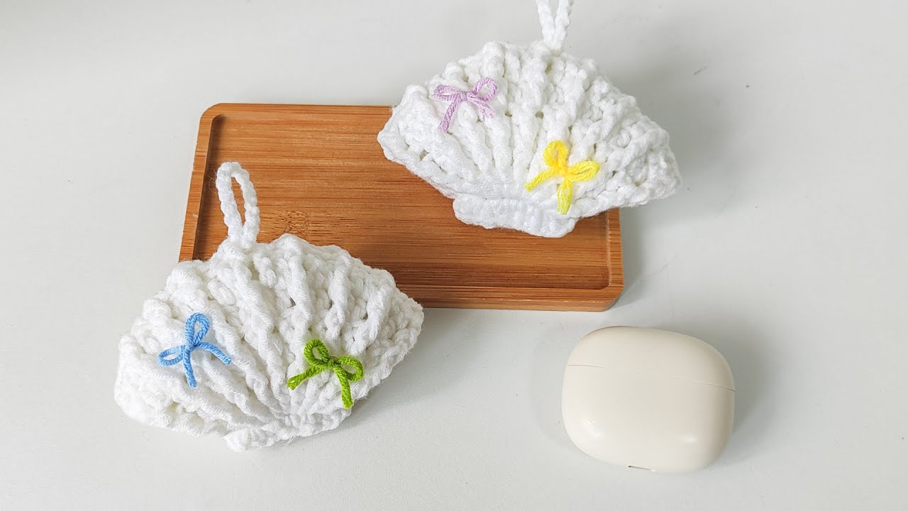 钩针贝壳耳机包--Crochet Shell Headphone Bag