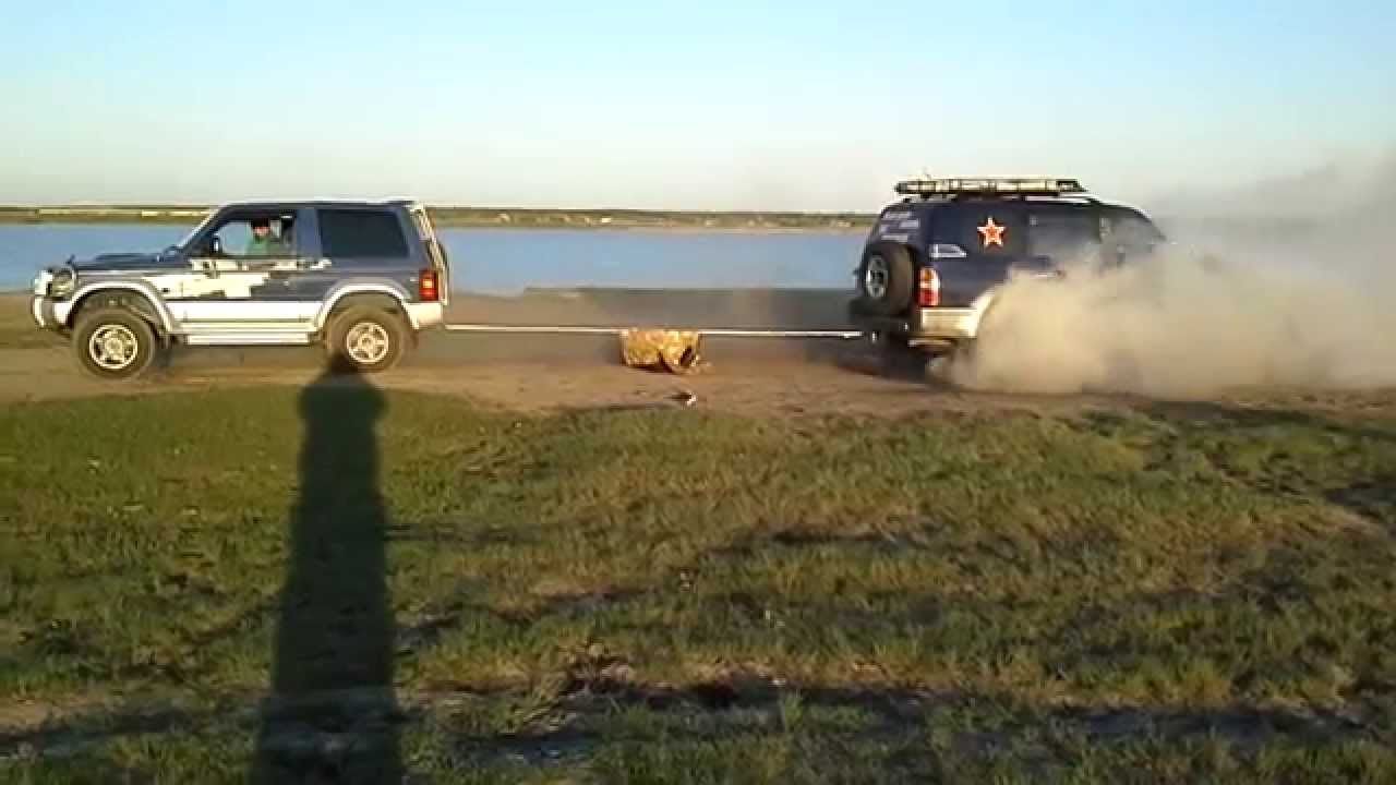 Pajero VS Toyota LC Prado 90 - кто кого!