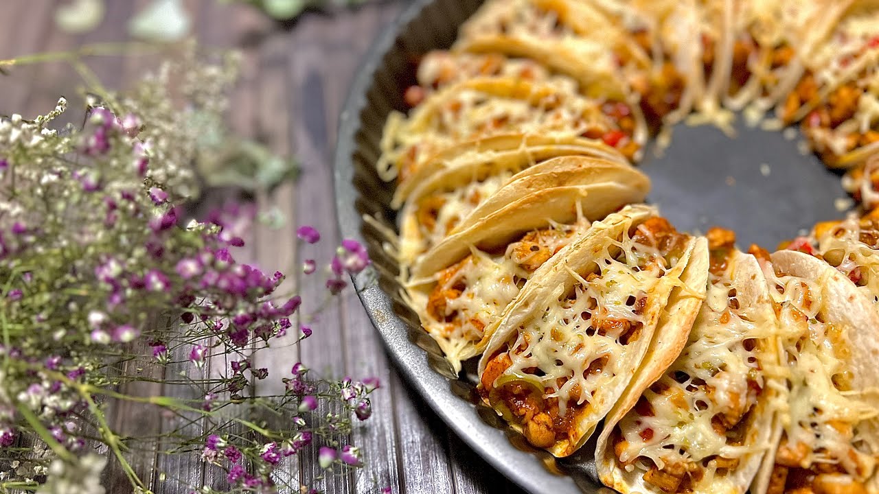Mini tacos au poulet et gratiné au four | C'est une tuerie à essayer absolument 🤩🤩🤩🤩