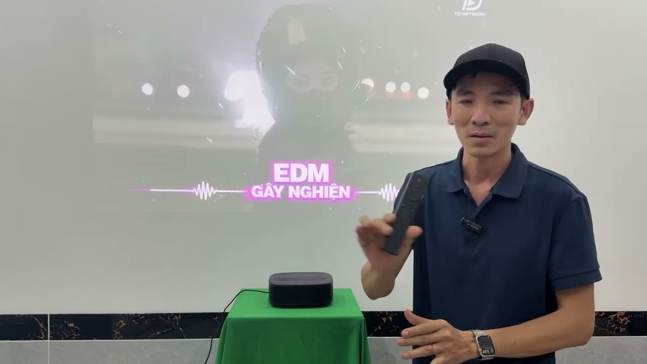 Đánh giá chi tiết máy chiếu Laser siêu gần Dangbei DBU1 Full HD