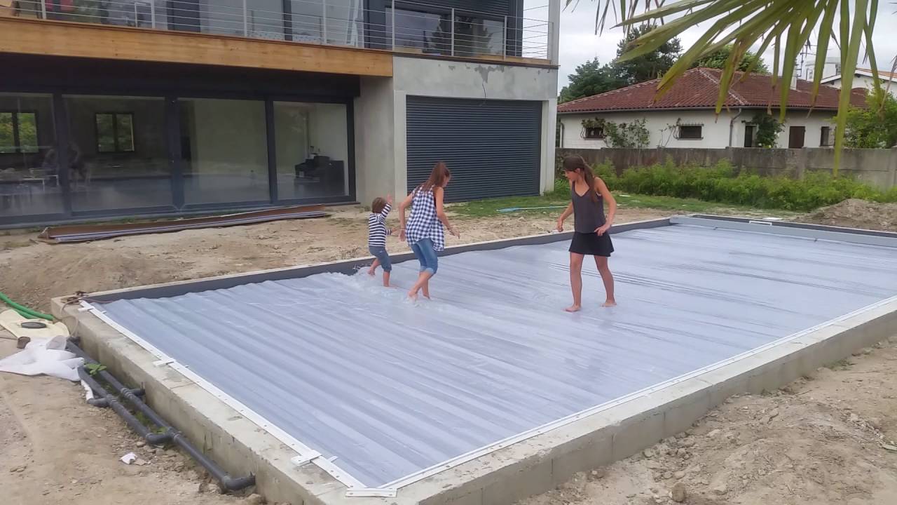 Test rideau piscine