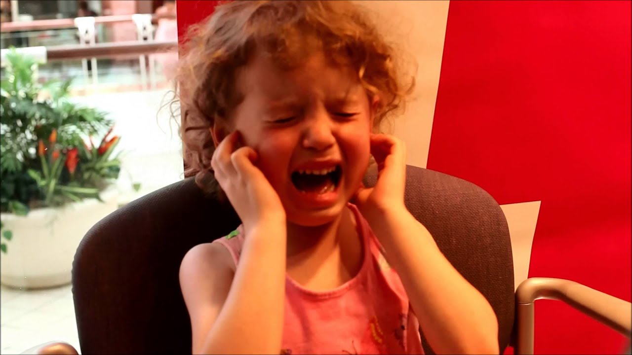 Maddie gets her earrings