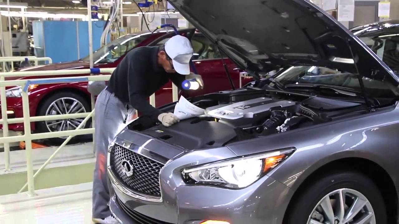 First Infiniti Q50 Rolls Off the Production Line at Tochigi Plant, Japan