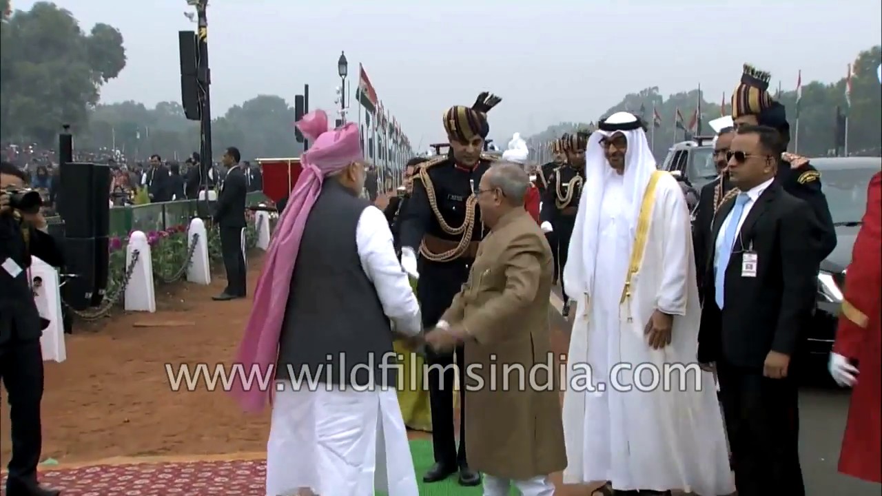 PM Modi greets President Pranab Mukherjee and chief guest Prince Mohammed bin Zayed Al Nahyan