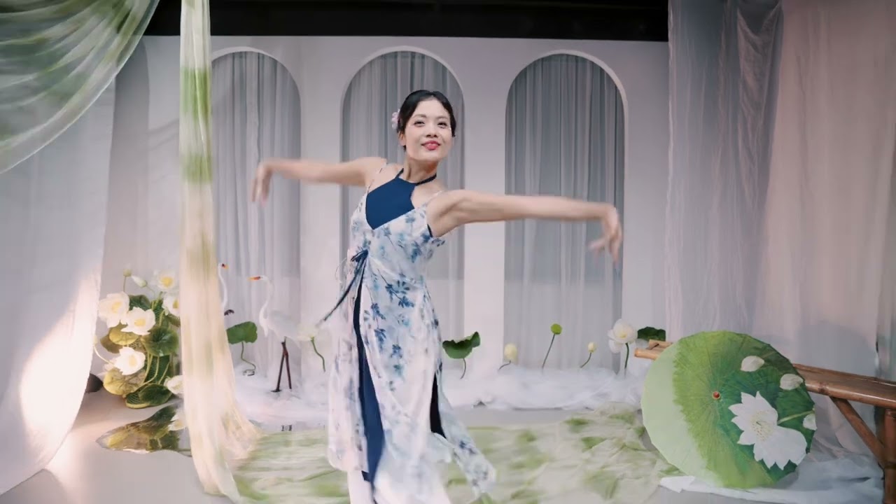 Múa CÒ LẢ - Biên Đạo: Châu Khanh Nguyễn