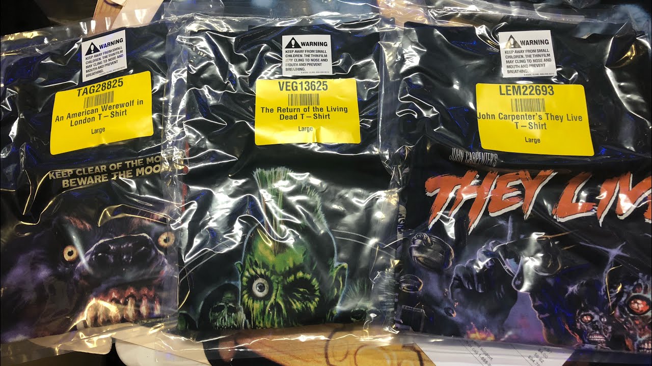 Horror t shirt Unboxing from Fright Rags