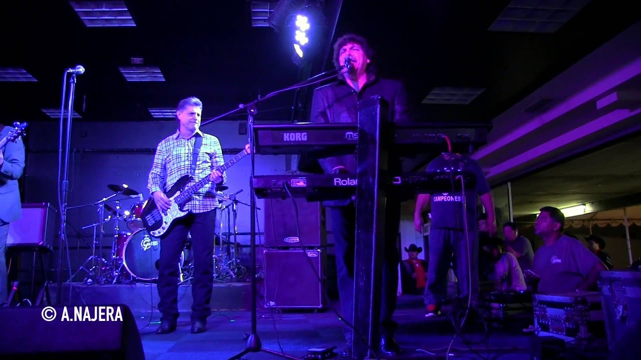 LOS MIER - DULCEMENTE ENAMORADA - HOLLYWOOD PARK CASINO 3.21.15