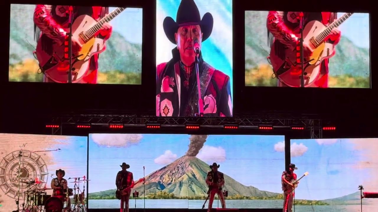 BRONCO — NAILA (LIVE)