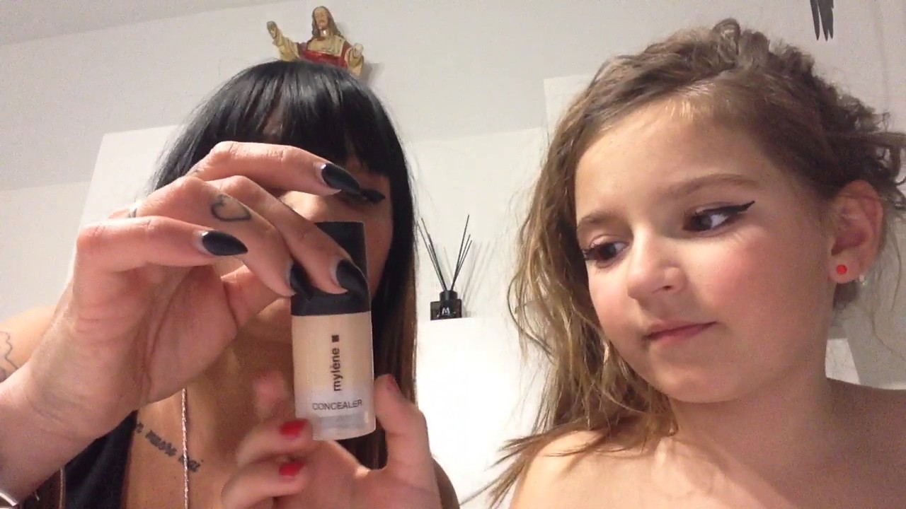 [TUTO MAQUILLAGE] MAKE UP CARNAVAL  MAMAN ME MAQUILLE
