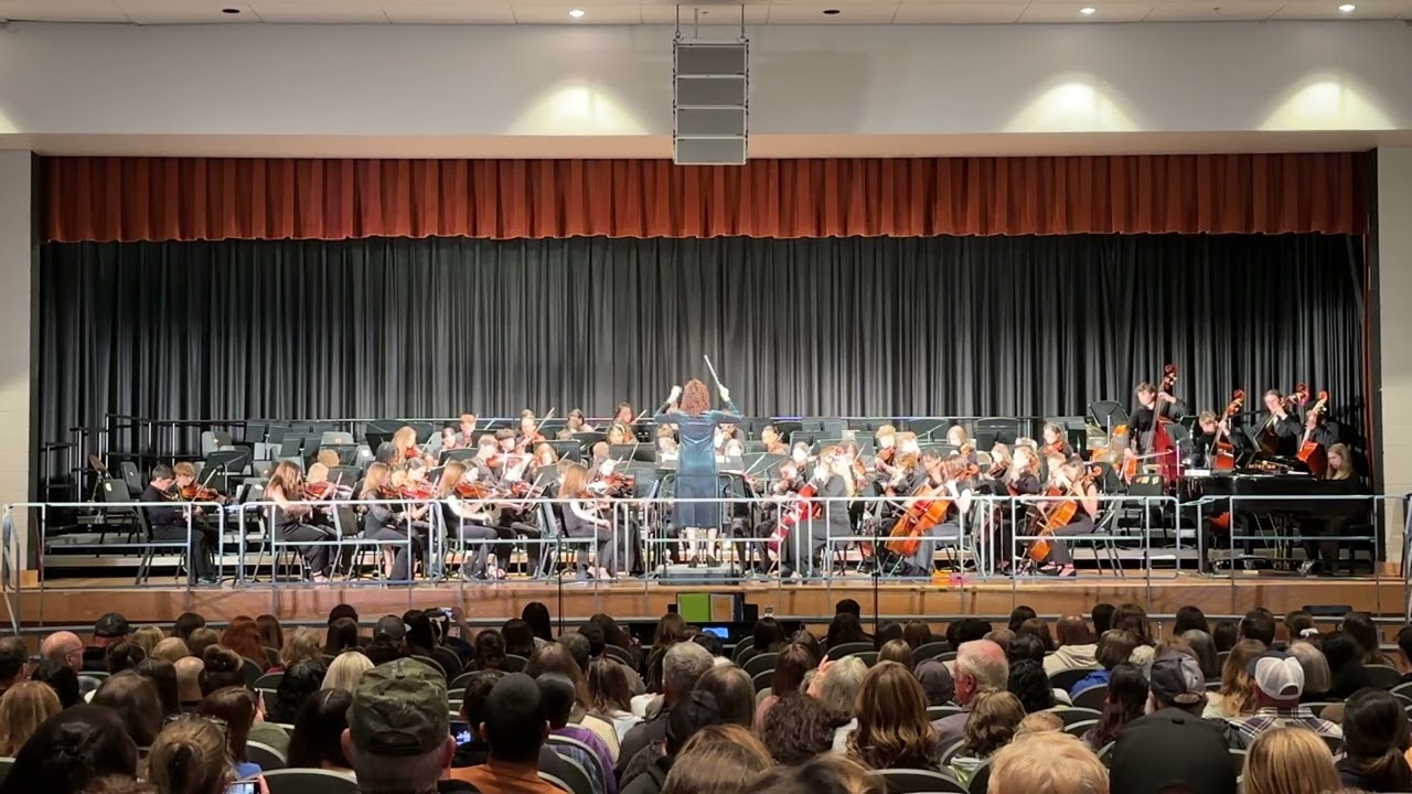 Northampton Middle School 6th Grade Orchestra Spring 2025