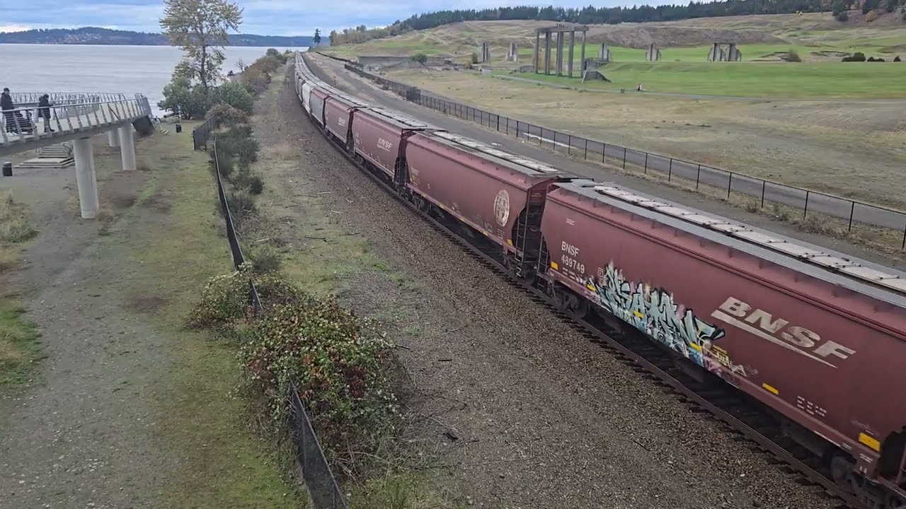 Its cold outside BNSF Train action 