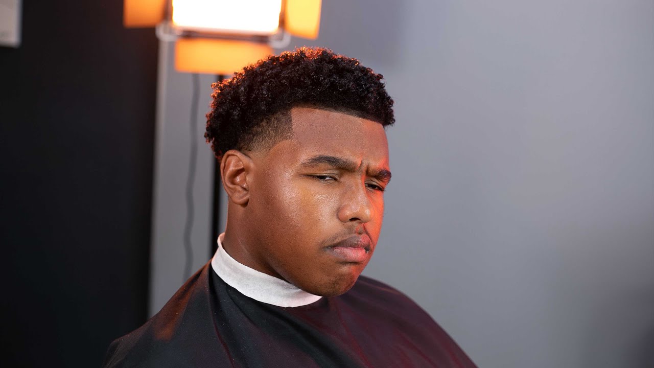 BARBER SHOP : AFRO TAPER FADE HAIRCUT