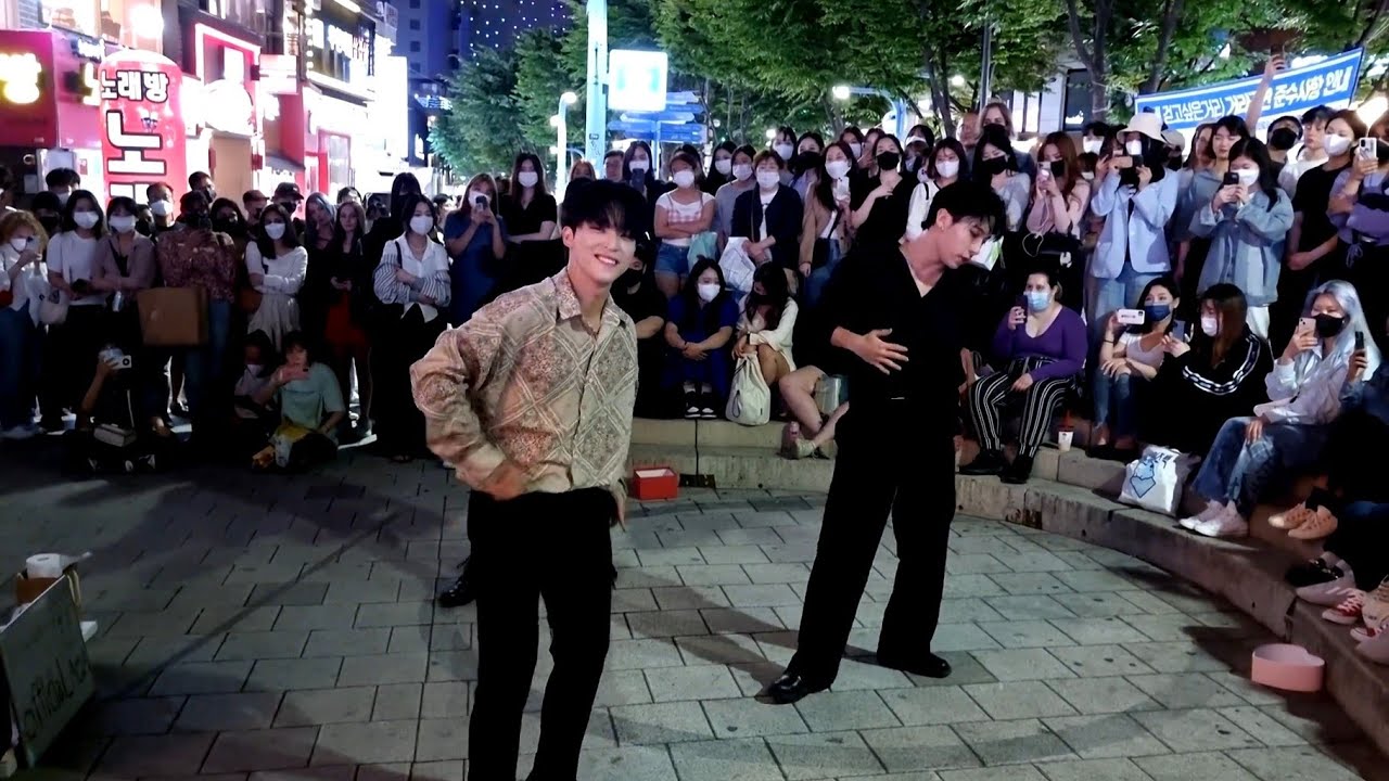 TUESDAY. AQA. DYNAMIC SUPERB PERFORMANCE. HONGDAE STREET.