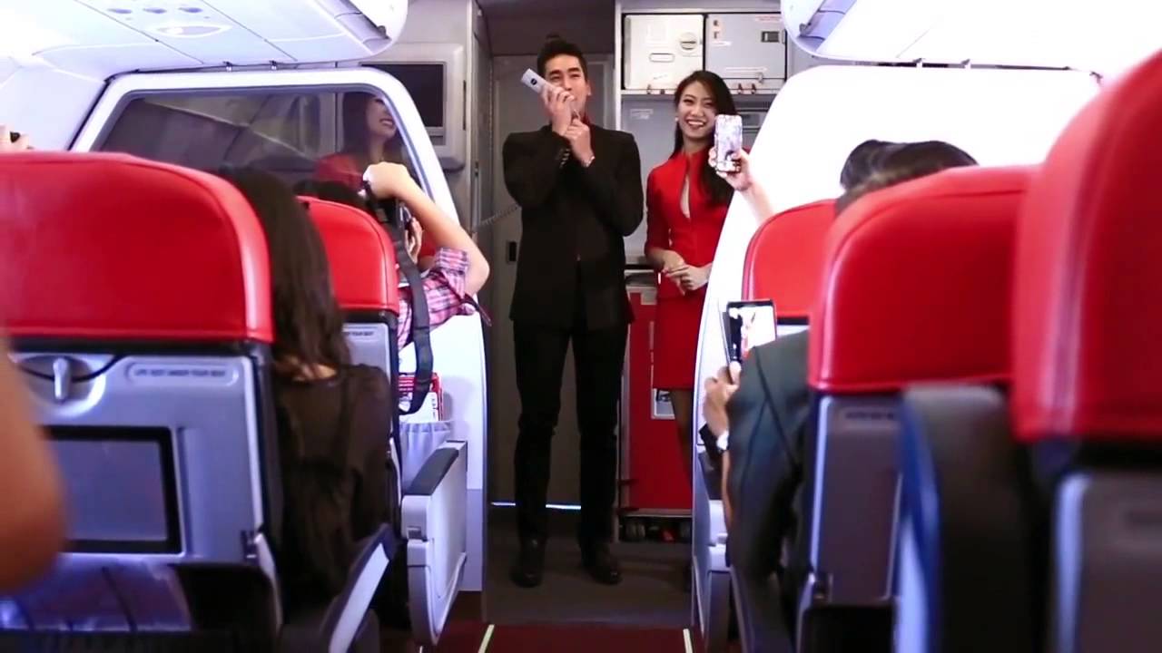 แอร์เอเชียเที่ยวบินปฐมฤกษ์ ดอนเมือง-ขอนแก่น กับ ณเดชน์ คูกิมิยะ