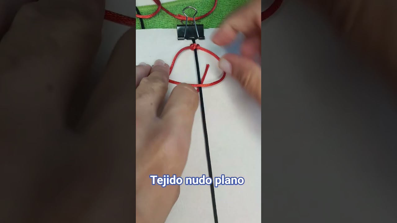 Aprende hacer tejido en macrame ( nudo plano? 