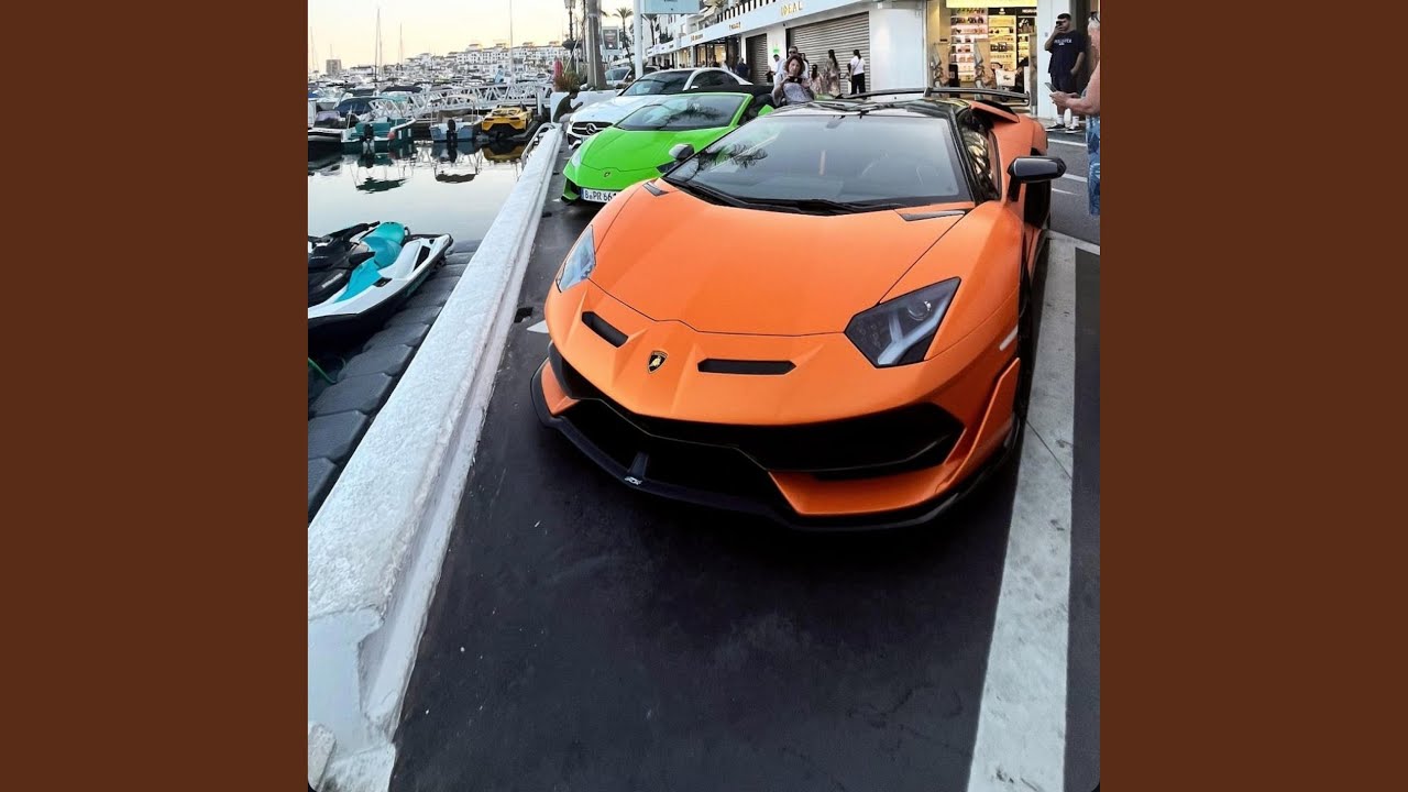 LAMBORGHINI